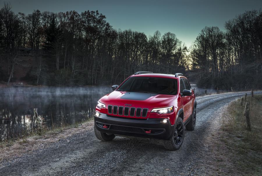  Jeep Cherokee Trailhawk (KL) 2018 года  (NA) (фото 18 из 49)